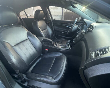 Серый Бьюик Регал, объемом двигателя 2 л и пробегом 192 тыс. км за 7999 $, фото 10 на Automoto.ua