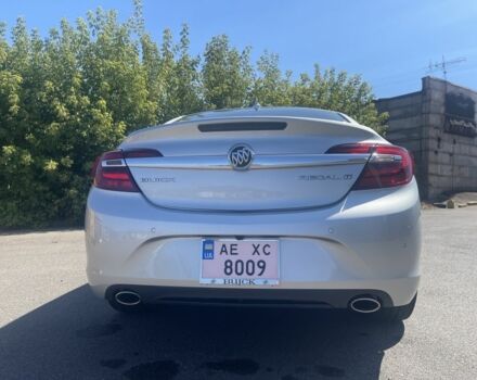 Серый Бьюик Регал, объемом двигателя 2 л и пробегом 152 тыс. км за 11000 $, фото 5 на Automoto.ua