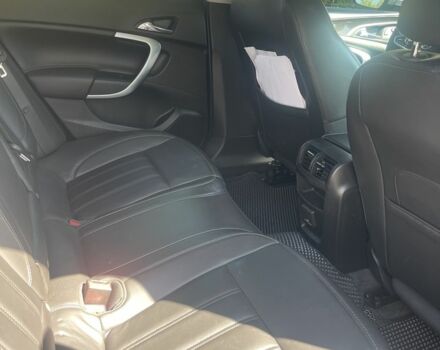 Серый Бьюик Регал, объемом двигателя 2 л и пробегом 152 тыс. км за 11000 $, фото 3 на Automoto.ua