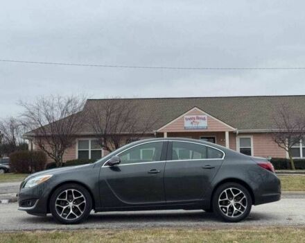 Серый Бьюик Регал, объемом двигателя 2 л и пробегом 56 тыс. км за 2200 $, фото 1 на Automoto.ua