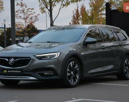 Сірий Бьюік Regal, об'ємом двигуна 2 л та пробігом 146 тис. км за 16999 $, фото 6 на Automoto.ua