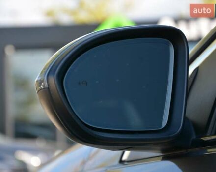 Серый Бьюик Регал, объемом двигателя 2 л и пробегом 146 тыс. км за 17499 $, фото 15 на Automoto.ua