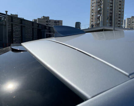 Сірий Бьюік Regal, об'ємом двигуна 2 л та пробігом 99 тис. км за 15000 $, фото 11 на Automoto.ua