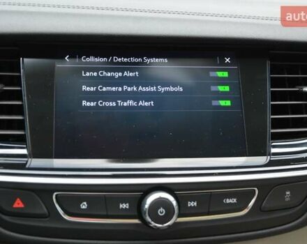 Серый Бьюик Регал, объемом двигателя 2 л и пробегом 146 тыс. км за 17499 $, фото 29 на Automoto.ua