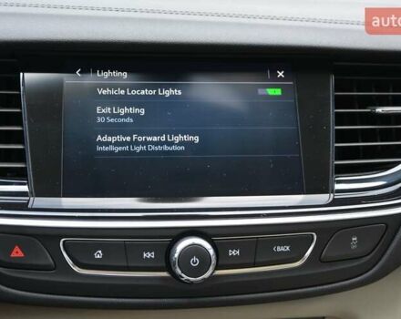 Серый Бьюик Регал, объемом двигателя 2 л и пробегом 146 тыс. км за 17499 $, фото 32 на Automoto.ua