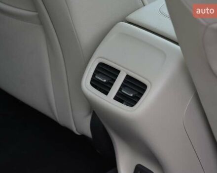 Серый Бьюик Регал, объемом двигателя 2 л и пробегом 146 тыс. км за 17499 $, фото 40 на Automoto.ua