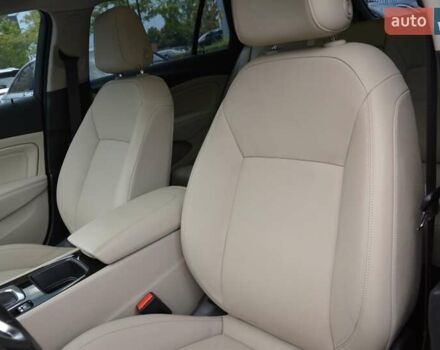 Серый Бьюик Регал, объемом двигателя 2 л и пробегом 146 тыс. км за 17499 $, фото 21 на Automoto.ua