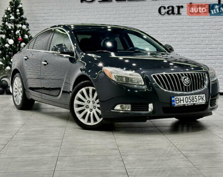 Серый Бьюик Регал, объемом двигателя 2 л и пробегом 254 тыс. км за 8500 $, фото 1 на Automoto.ua