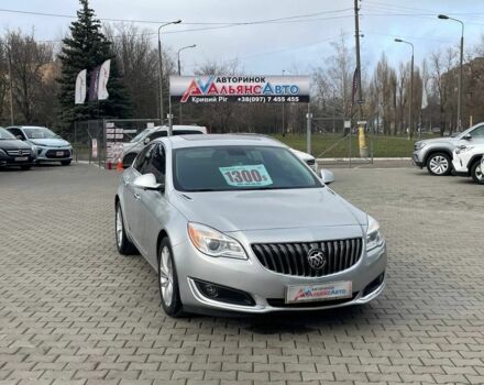 Серый Бьюик Регал, объемом двигателя 2 л и пробегом 151 тыс. км за 9400 $, фото 1 на Automoto.ua
