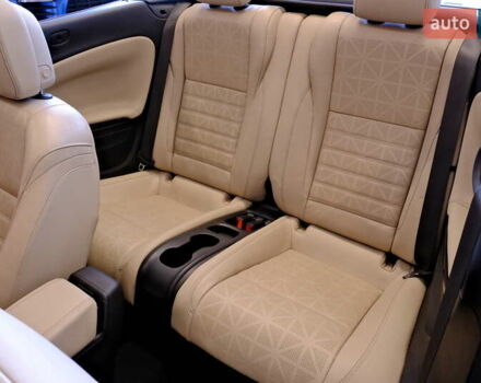 Белый Бьюик Cascada, объемом двигателя 1.6 л и пробегом 27 тыс. км за 13500 $, фото 38 на Automoto.ua