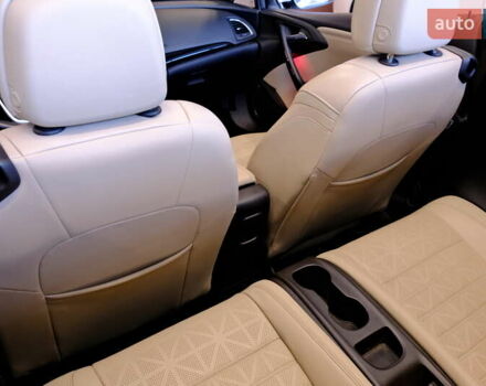Белый Бьюик Cascada, объемом двигателя 1.6 л и пробегом 27 тыс. км за 13500 $, фото 39 на Automoto.ua