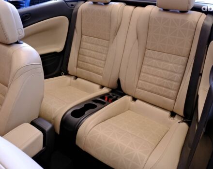 Белый Бьюик Cascada, объемом двигателя 1.6 л и пробегом 27 тыс. км за 13500 $, фото 7 на Automoto.ua