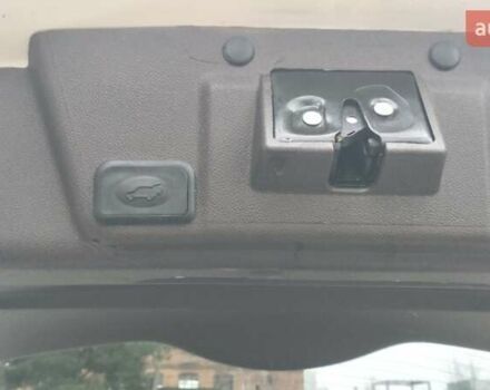 Бежевый Бьюик Enclave USA, объемом двигателя 3.6 л и пробегом 245 тыс. км за 10900 $, фото 15 на Automoto.ua