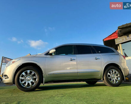 Синий Бьюик Enclave USA, объемом двигателя 3.6 л и пробегом 75 тыс. км за 14800 $, фото 3 на Automoto.ua