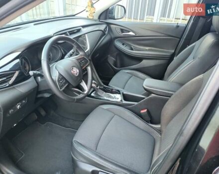 Черный Бьюик Encore GX, объемом двигателя 1.34 л и пробегом 98 тыс. км за 16500 $, фото 13 на Automoto.ua