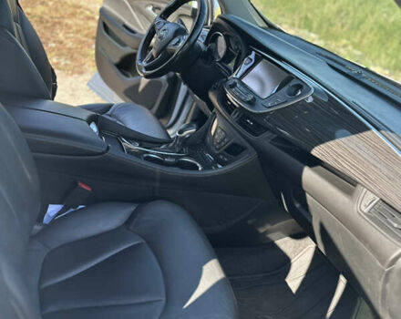 Білий Бьюік Envision, об'ємом двигуна 2.46 л та пробігом 175 тис. км за 15000 $, фото 16 на Automoto.ua
