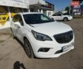 Белый Бьюик Envision, объемом двигателя 2 л и пробегом 99 тыс. км за 14000 $, фото 1 на Automoto.ua