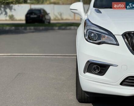 Белый Бьюик Envision, объемом двигателя 2.46 л и пробегом 180 тыс. км за 12500 $, фото 8 на Automoto.ua