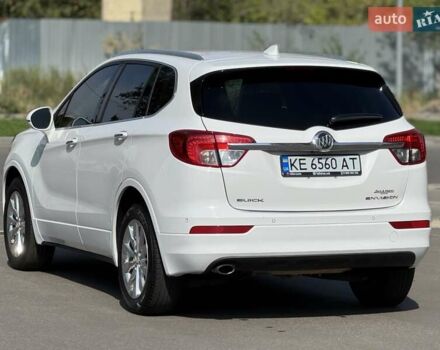 Белый Бьюик Envision, объемом двигателя 2.46 л и пробегом 180 тыс. км за 12500 $, фото 2 на Automoto.ua