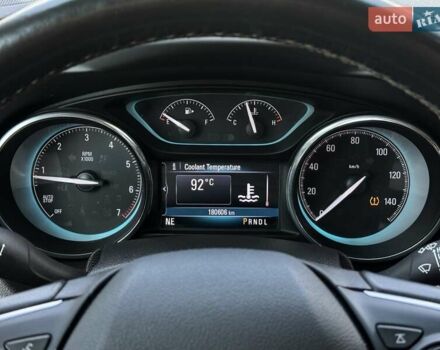 Белый Бьюик Envision, объемом двигателя 2.46 л и пробегом 180 тыс. км за 12500 $, фото 23 на Automoto.ua