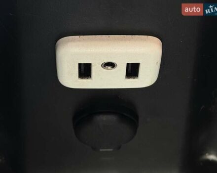 Белый Бьюик Envision, объемом двигателя 2.46 л и пробегом 180 тыс. км за 12500 $, фото 43 на Automoto.ua