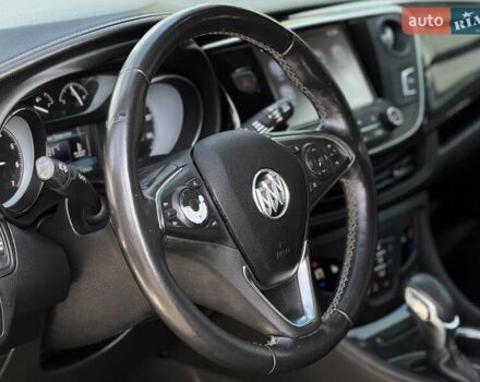 Белый Бьюик Envision, объемом двигателя 2.46 л и пробегом 180 тыс. км за 12500 $, фото 14 на Automoto.ua