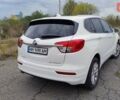 Бьюік Envision 2018 у Чорноморську (Іллічівську) на Automoto.ua Білий Бьюік Envision, об'ємом двигуна 2.46 л та пробігом 112 тис. км за 15499 $, фото 2 на Automoto.ua