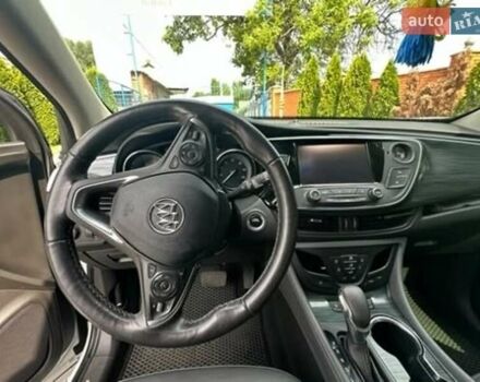 Білий Бьюік Envision, об'ємом двигуна 2.46 л та пробігом 70 тис. км за 14800 $, фото 1 на Automoto.ua