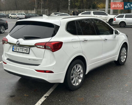 Белый Бьюик Envision, объемом двигателя 2.46 л и пробегом 30 тыс. км за 16500 $, фото 3 на Automoto.ua
