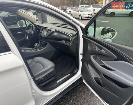 Белый Бьюик Envision, объемом двигателя 2.46 л и пробегом 30 тыс. км за 16500 $, фото 14 на Automoto.ua