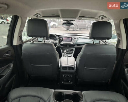 Белый Бьюик Envision, объемом двигателя 2.46 л и пробегом 30 тыс. км за 16500 $, фото 6 на Automoto.ua