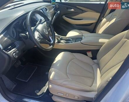 Білий Бьюік Envision, об'ємом двигуна 2.5 л та пробігом 143 тис. км за 15700 $, фото 18 на Automoto.ua