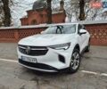 Белый Бьюик Envision, объемом двигателя 2 л и пробегом 55 тыс. км за 21500 $, фото 1 на Automoto.ua