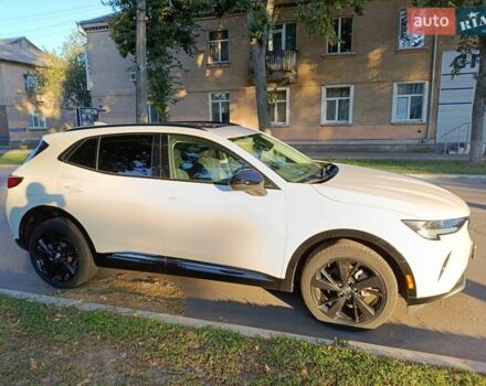 Білий Бьюік Envision, об'ємом двигуна 2 л та пробігом 92 тис. км за 19900 $, фото 1 на Automoto.ua