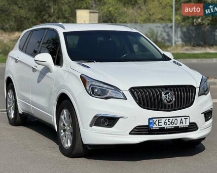 Белый Бьюик Envision, объемом двигателя 2.46 л и пробегом 180 тыс. км за 12500 $, фото 1 на Automoto.ua