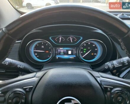 Черный Бьюик Envision, объемом двигателя 2.4 л и пробегом 175 тыс. км за 15500 $, фото 11 на Automoto.ua