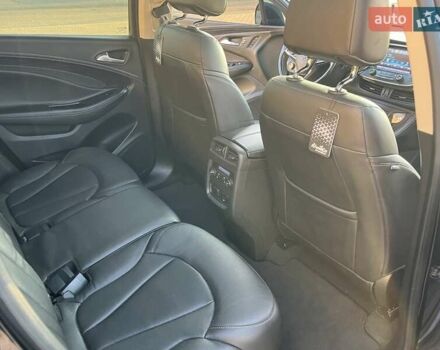 Черный Бьюик Envision, объемом двигателя 2.4 л и пробегом 175 тыс. км за 15500 $, фото 9 на Automoto.ua