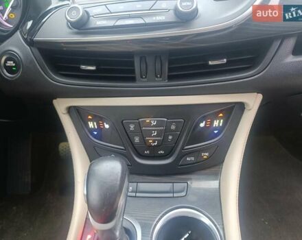 Черный Бьюик Envision, объемом двигателя 2.5 л и пробегом 185 тыс. км за 12800 $, фото 11 на Automoto.ua