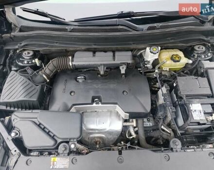 Черный Бьюик Envision, объемом двигателя 2.5 л и пробегом 185 тыс. км за 12800 $, фото 13 на Automoto.ua