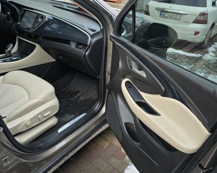 Коричневый Бьюик Envision, объемом двигателя 2.5 л и пробегом 183 тыс. км за 12950 $, фото 12 на Automoto.ua