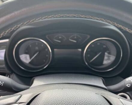 Коричневый Бьюик Envision, объемом двигателя 2.46 л и пробегом 315 тыс. км за 12500 $, фото 15 на Automoto.ua