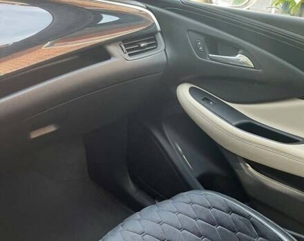 Коричневый Бьюик Envision, объемом двигателя 2.46 л и пробегом 315 тыс. км за 12500 $, фото 11 на Automoto.ua