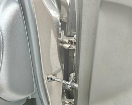 Коричневый Бьюик Envision, объемом двигателя 2.46 л и пробегом 141 тыс. км за 15000 $, фото 10 на Automoto.ua