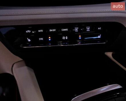 Бьюик Envision 2020 в Одессе на Automoto.ua Красный Бьюик Envision, объемом двигателя 2 л и пробегом 44 тыс. км за 23900 $, фото 26 на Automoto.ua