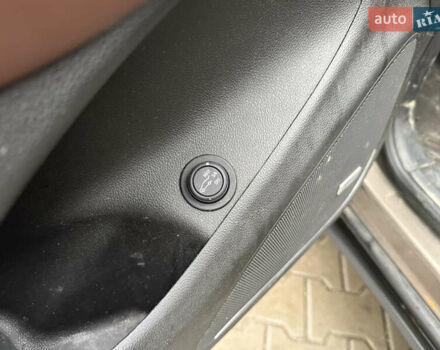 Бьюик Envision, объемом двигателя 2 л и пробегом 158 тыс. км за 10500 $, фото 26 на Automoto.ua