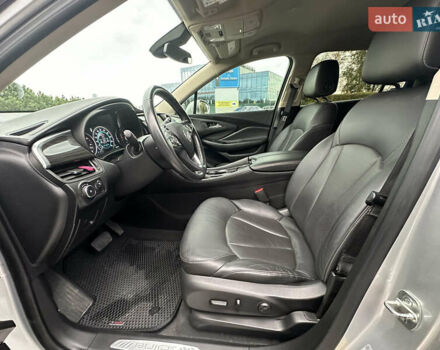 Серый Бьюик Envision, объемом двигателя 2 л и пробегом 92 тыс. км за 16499 $, фото 24 на Automoto.ua