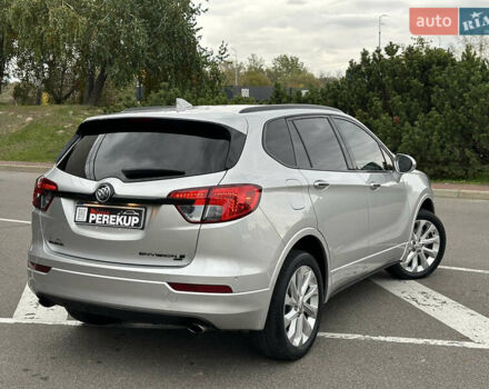 Серый Бьюик Envision, объемом двигателя 2 л и пробегом 92 тыс. км за 16499 $, фото 4 на Automoto.ua