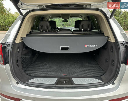 Серый Бьюик Envision, объемом двигателя 2 л и пробегом 92 тыс. км за 16499 $, фото 32 на Automoto.ua