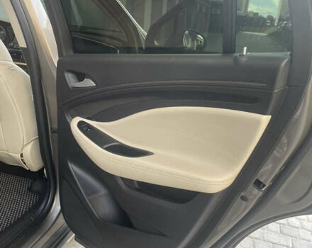 Серый Бьюик Envision, объемом двигателя 2.46 л и пробегом 165 тыс. км за 13999 $, фото 22 на Automoto.ua