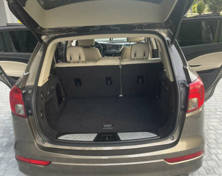 Серый Бьюик Envision, объемом двигателя 2.46 л и пробегом 165 тыс. км за 13999 $, фото 23 на Automoto.ua